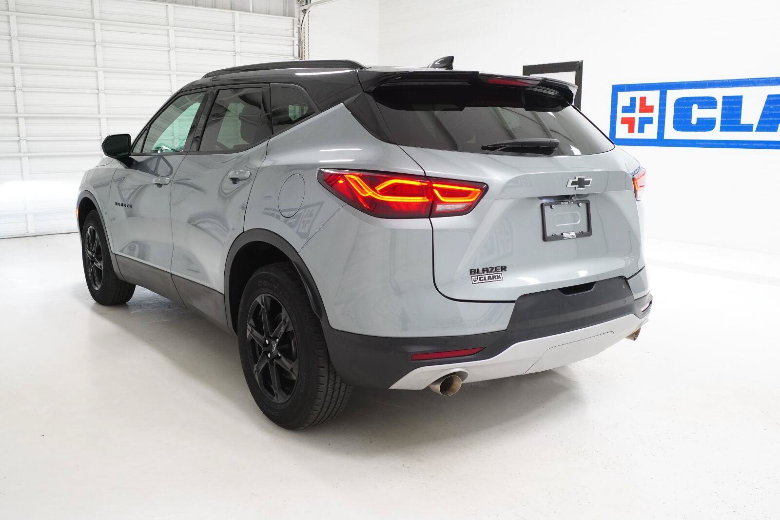 Used 2024 Chevrolet Blazer LT w/ Convenience Package FWD image 28