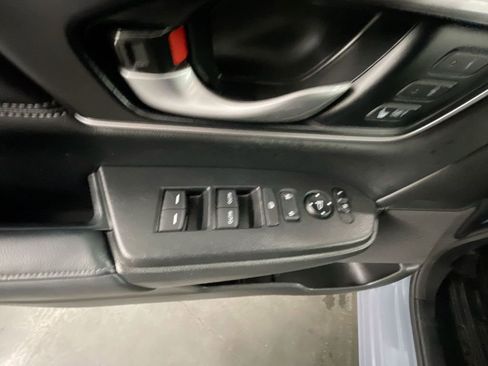 Used 2022 Honda CR-V Touring image 24