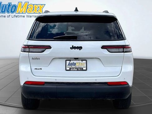 Used 2025 Jeep Grand Cherokee L Altitude AWD/4WD image 7
