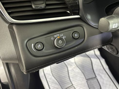 Used 2019 Buick LaCrosse Premium w/ Sun and Shade Package image 20