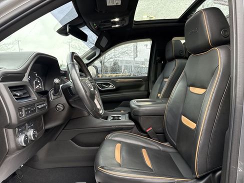 Used 2021 GMC Yukon AT4 w/ AT4 Premium Package image 11