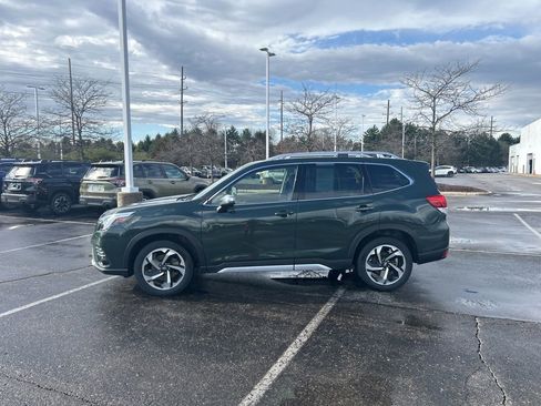 Used 2023 Subaru Forester Touring w/ Popular Package #3 image 2