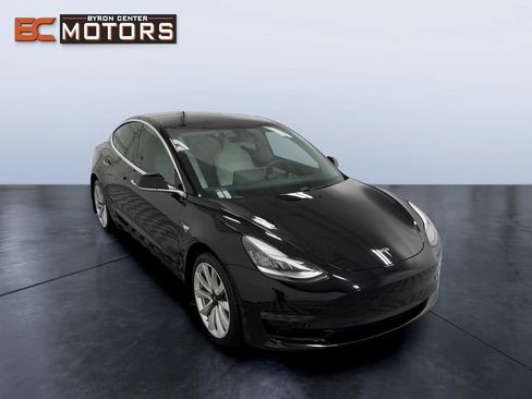 Used 2019 Tesla Model 3 Long Range AWD/4WD image 7