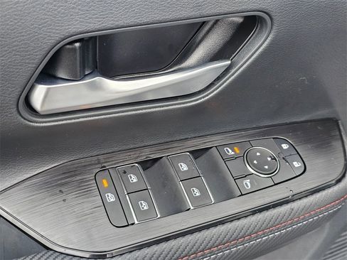 New 2026 Nissan Kicks SR w/ SR Premium Package image 31