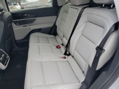 New 2026 Lincoln Nautilus Reserve image 31