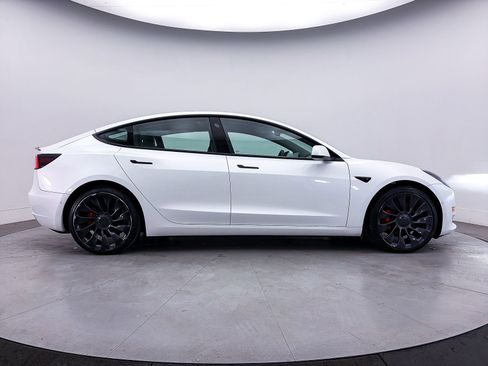 Used 2022 Tesla Model 3 Performance AWD/4WD image 16