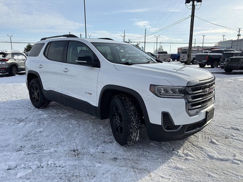 Used 2023 GMC Acadia AT4 w/ Preferred Package image 2
