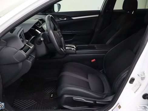 Used 2021 Honda Civic Sport image 14
