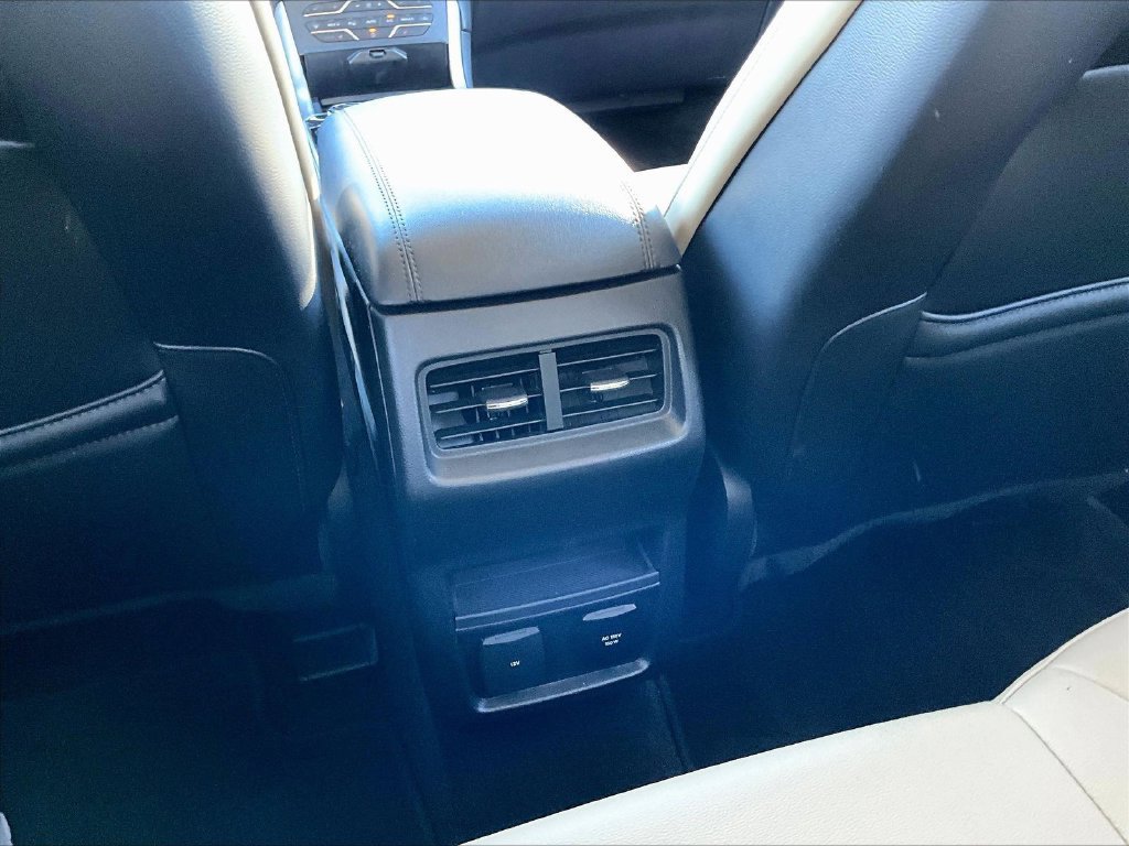 Used 2020 Ford Edge SEL w/ Convenience Package FWD image 13
