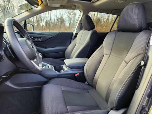 Certified 2025 Subaru Outback Premium image 10