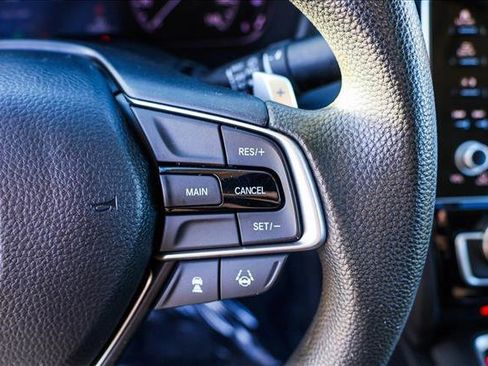 Used 2021 Honda Insight EX image 15