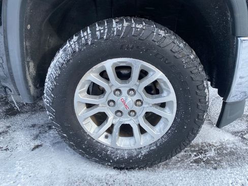 Used 2015 GMC Sierra 1500 SLE w/ SLE Value Package image 26