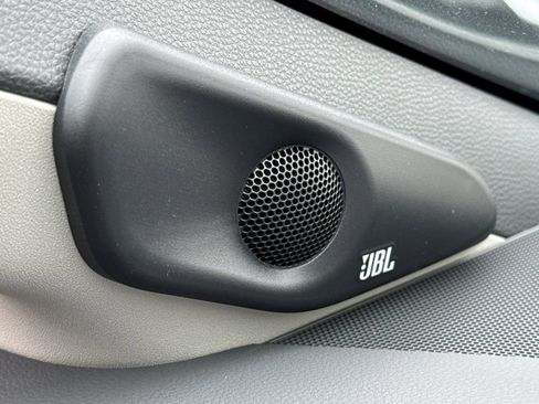 New 2026 Toyota Prius Limited FWD image 21