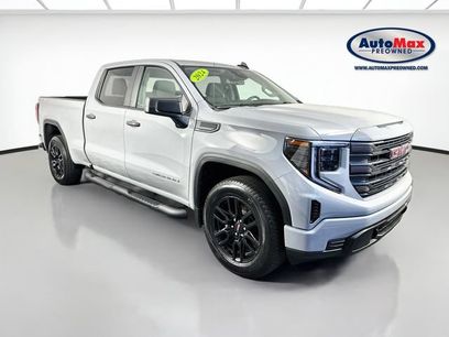 Used 2024 GMC Sierra 1500 Pro w/ Graphite Edition