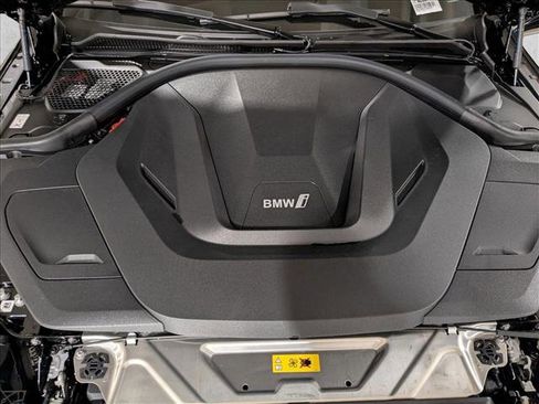 New 2026 BMW i4 xDrive40i w/ M Sport Package image 18