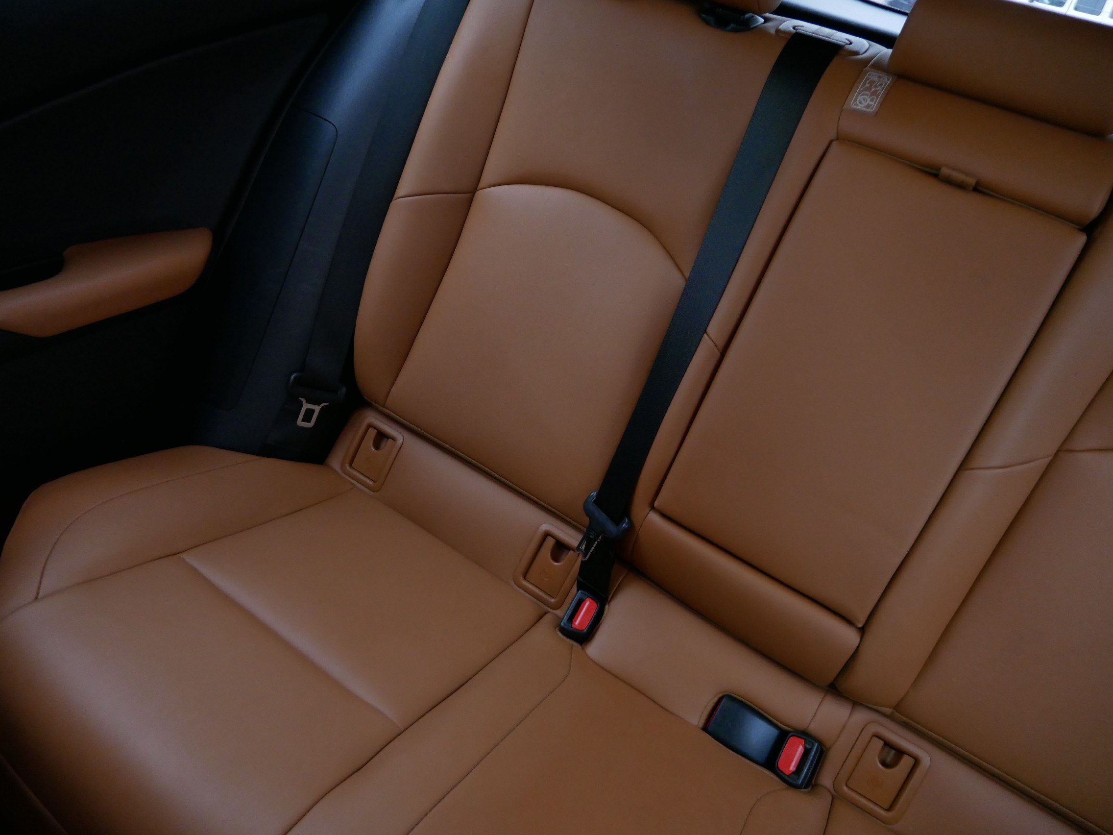 Used 2022 Lexus UX 200 w/ Accessory Package (Z2) FWD image 12