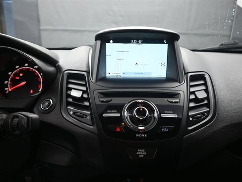 Used 2016 Ford Fiesta ST image 13