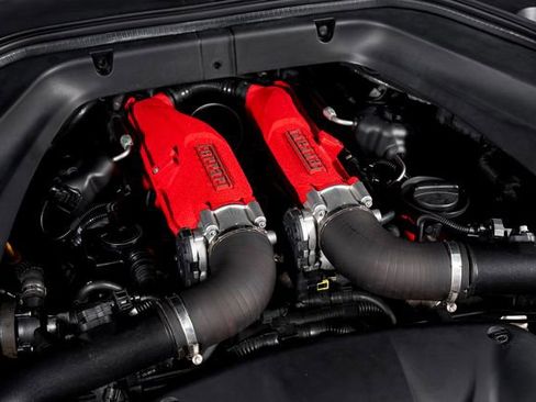 Used 2016 Ferrari California T RWD image 15