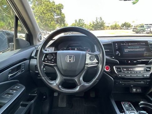 Used 2021 Honda Pilot Touring image 25