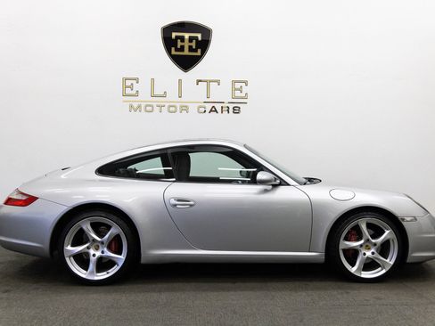 Used 2005 Porsche 911 Carrera RWD image 10