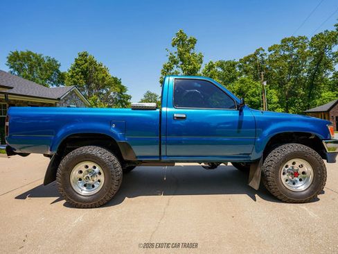 Used 1994 Toyota Pickup DX AWD/4WD image 9