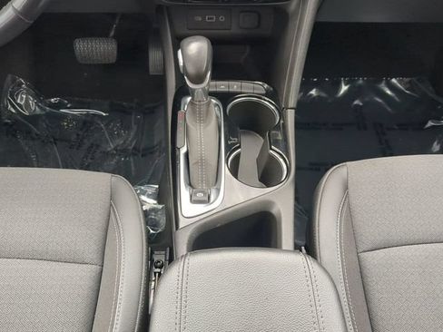 Used 2020 Buick Encore GX Preferred w/ Cold Weather Comfort Package FWD image 19