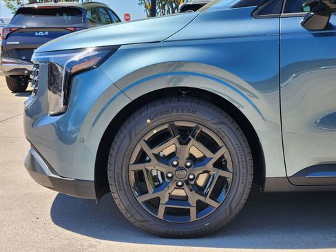 New 2026 Kia Carnival SX FWD image 5