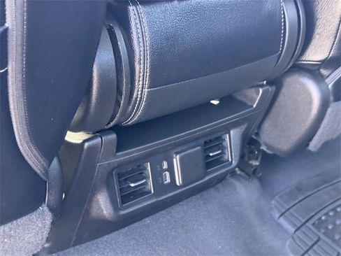 Used 2022 Chevrolet Silverado 1500 LT image 15