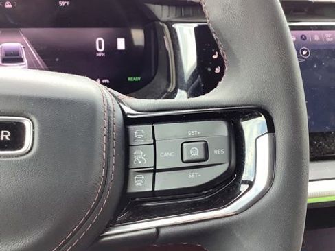 Used 2024 Jeep Wagoneer Launch Edition image 29