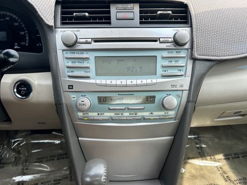 Used 2008 Toyota Camry Hybrid FWD image 24