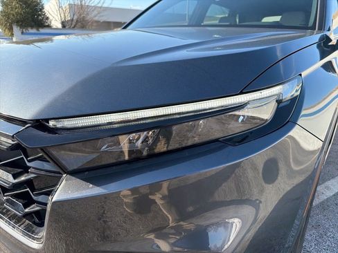 Certified 2024 Honda CR-V Sport Touring image 9