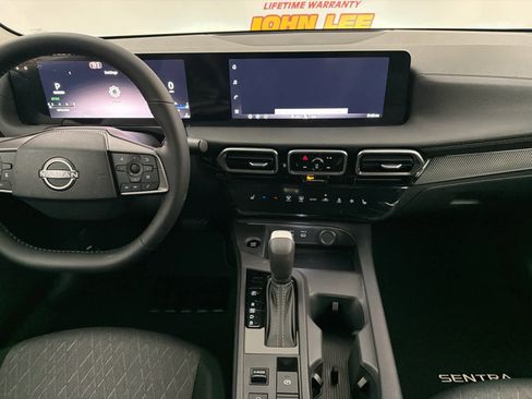 New 2026 Nissan Sentra SV w/ SV Convenience Package image 19