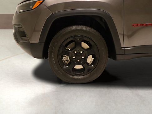 Used 2023 Jeep Compass Trailhawk w/ Trailhawk Elite Group image 7