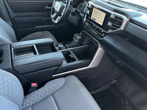Used 2025 Toyota Tundra SR5 AWD/4WD image 16