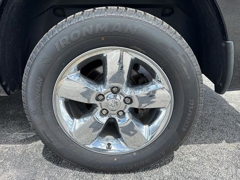 Used 2017 RAM 1500 Big Horn RWD image 41