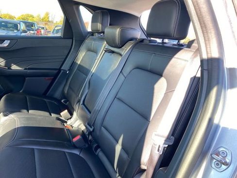 Used 2021 Ford Escape SEL image 18