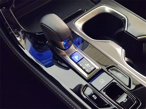 Used 2024 Lexus NX 250 FWD w/ Premium Package image 19