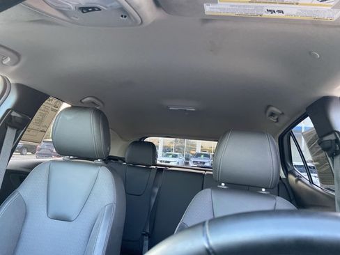 Used 2024 Buick Encore GX Preferred FWD image 21