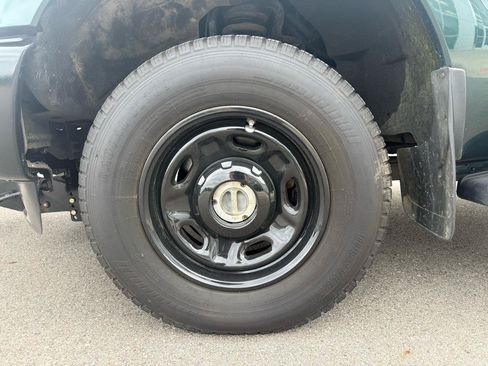 Used 2011 Ford F350 XL w/ Skid Plate Pkg AWD/4WD image 11