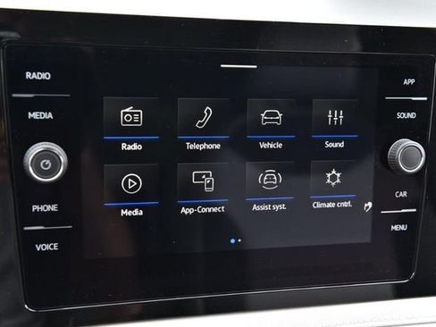 New 2026 Volkswagen Taos SE AWD/4WD image 13