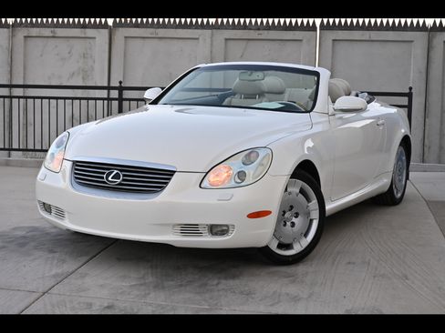 Used 2003 Lexus SC 430 Convertible RWD image 1