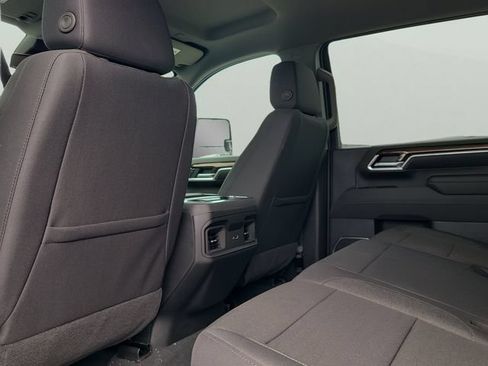 New 2026 Chevrolet Silverado 2500 LT w/ Trail Boss Package AWD/4WD image 9