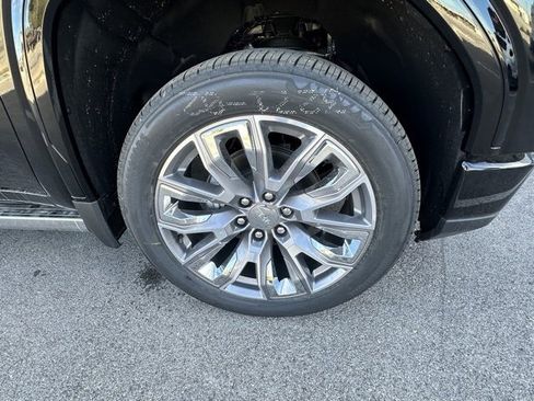 New 2026 GMC Sierra 1500 Denali w/ Denali Reserve Package image 3