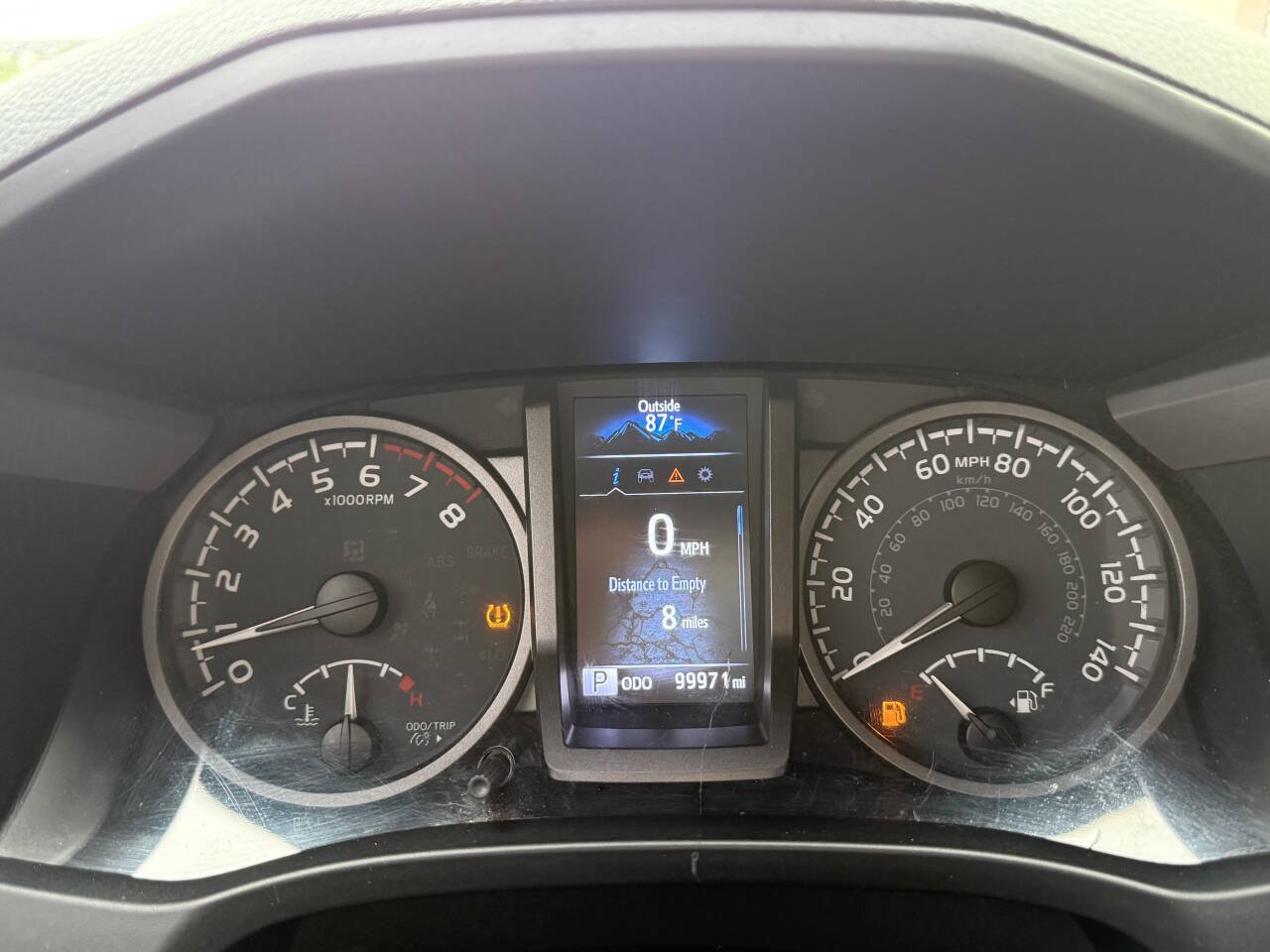 Used 2021 Toyota Tacoma TRD Off-Road AWD/4WD image 30