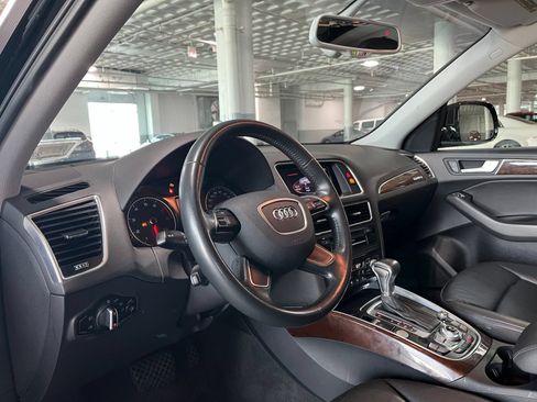 Used 2015 Audi Q5 2.0T Premium Plus w/ Technology Package AWD/4WD image 17
