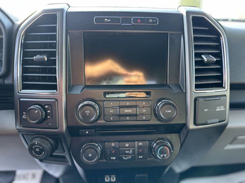 Used 2018 Ford F150 XLT w/ Equipment Group 302A Luxury image 28