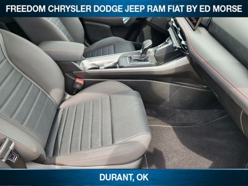 New 2025 Dodge Hornet GT w/ GT Blacktop Package image 9