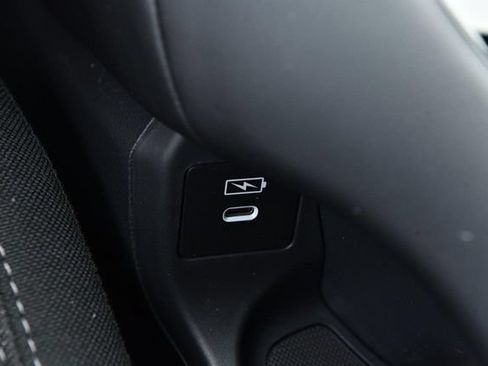 New 2027 Honda HR-V LX image 18