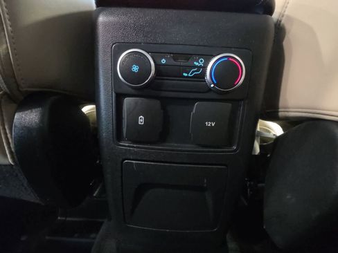 Used 2022 Ford Explorer XLT w/ Equipment Group 202A AWD/4WD image 30