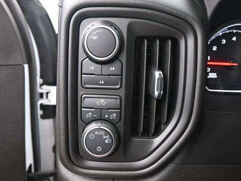 Used 2023 Chevrolet Silverado 2500 Custom w/ Gooseneck/5TH Wheel Package image 27